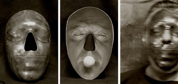 014 Autoportrait au masque muet triptyque