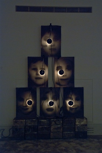Christian Boltanski Reliquaire
